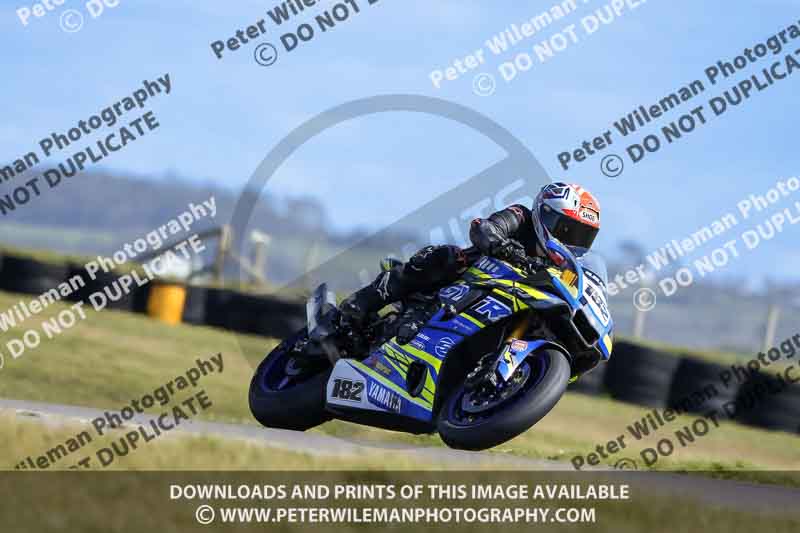 anglesey no limits trackday;anglesey photographs;anglesey trackday photographs;enduro digital images;event digital images;eventdigitalimages;no limits trackdays;peter wileman photography;racing digital images;trac mon;trackday digital images;trackday photos;ty croes